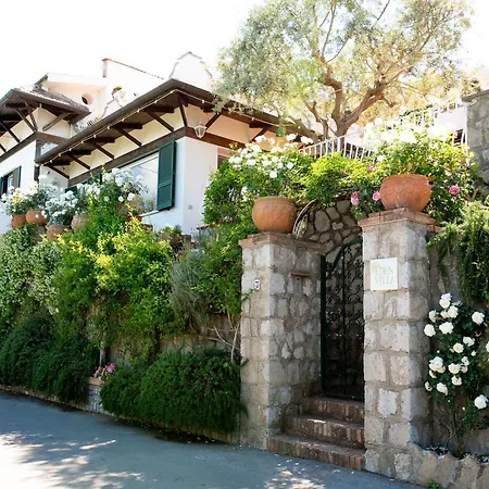 Eden Villa-2